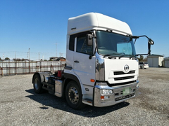 Nissan UD Large Tractor QKG-GK5XAB (5625) 1枚目