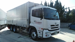 Nissan UD Large Wing body PKG-CD4YA (3747) 1枚目