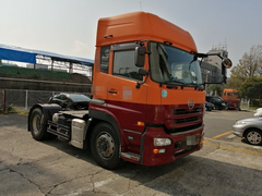 UDトラックス（日産） 大型 トラクタ LKG-GK5XAB (4139) 1枚目