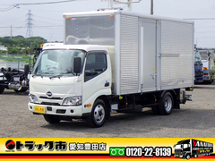 Hino Small Box body 2RG-XZU650M (110026) 1枚目