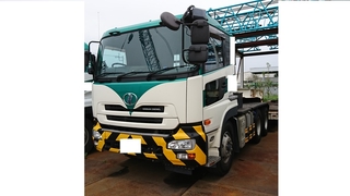 Nissan UD Large Tractor ADG-GW4XLG (2122) 1枚目