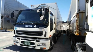 いすゞ 大型 ウィング PJ-CYJ51W6 (5464) 1枚目