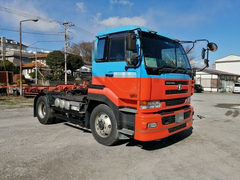 Nissan UD Large Tractor KL-CK482BAT (5648) 1枚目