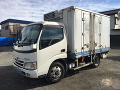 日野 小型 冷蔵冷凍バン BDG-XZU308M (2457) 1枚目