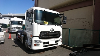 UDトラックス（日産） 大型 トラクタ LKG-GK5XAB (2208) 1枚目