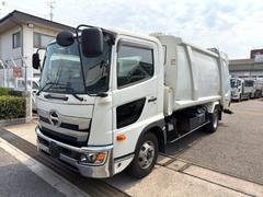 日野 中型 塵芥車（プレス式） 2KG-FC2ABA (109502) 1枚目