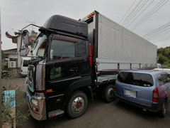 UDトラックス（日産） 大型 ウィング PKG-CG4ZE (7238) 1枚目