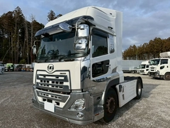 日産自動車 大型 トラクタ 2RG-GK5DAB (106709) 1枚目