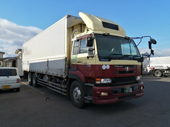 UDトラックス（日産） 大型 ウィング KL-CD48L (7654) 1枚目