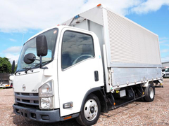 Nissan Small Wing body ********* (111091) 1枚目