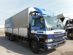 Nissan UD Large Wing body KL-CD48ZWA (4632) 1枚目