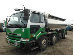UDトラックス（日産） 大型 タンクローリー KC-CV45BNH (21218) 1枚目