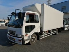UDトラックス（日産） 中型 冷蔵冷凍バン KK-MK25A (5582) 1枚目