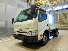 トヨタ 小型 平ボディ 2RG-XZU605 (110985) 1枚目