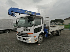 UDトラックス（日産） 中型 平ボディ（クレーン付） TKG-MK38L (6929) 1枚目