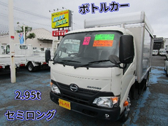Hino Small Box body TPG-XZU645M (109781) 1枚目