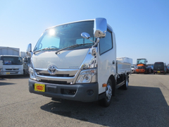 トヨタ 小型 平ボディ 2RG-XZU700 (105411) 1枚目