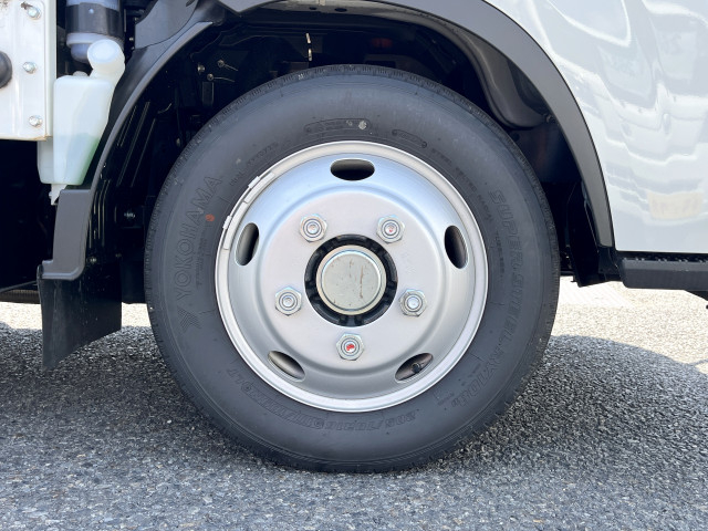 マツダ タイタン 小型 平ボディ 2RG-LKR88AF(105871) 44枚目