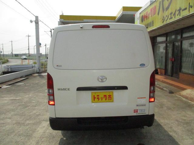Toyota hiace Small Freezer box_body CBF-TRH200V(92118) 31枚目