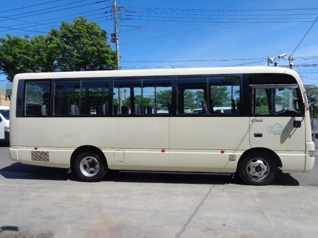 日産自動車 シビリアン 中型 バス UD-DH41(9731) 7枚目