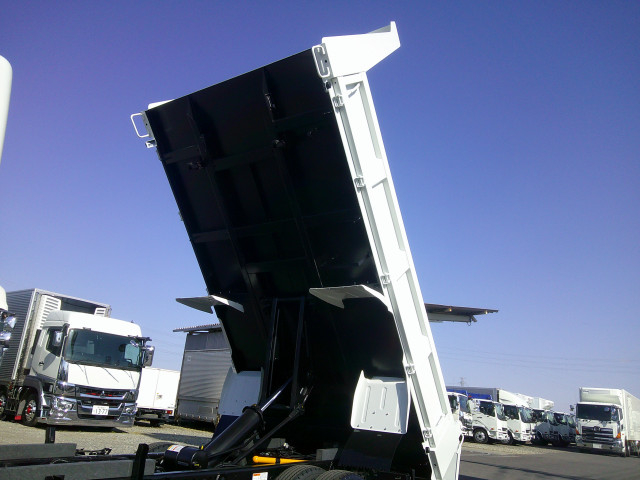 三菱ふそう キャンター 小型 土砂ダンプ 2RG-FBA60(102482) 15枚目