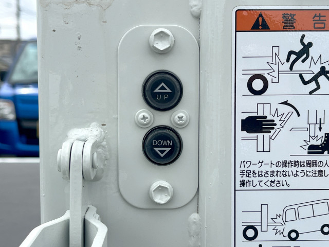 三菱ふそう キャンター 小型 平ボディ 2RG-FBA20(107819) 15枚目