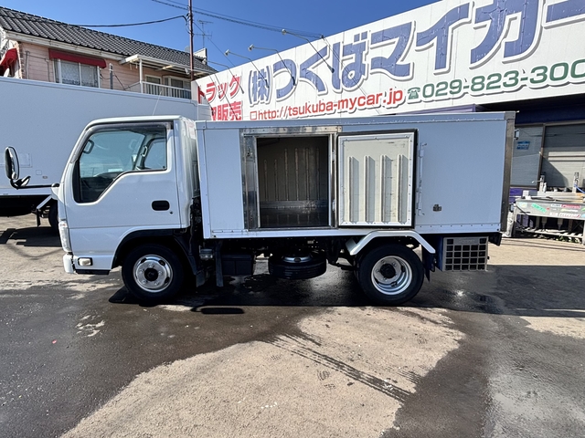 いすゞ エルフ 小型 冷蔵冷凍バン TRG-NHR85AN(107839) 9枚目