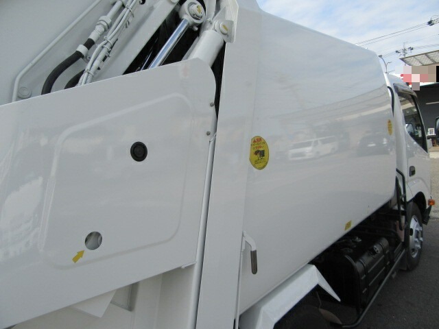 日野 デュトロ 小型 塵芥車（プレス式） TKG-XZU600X(8797) 30枚目