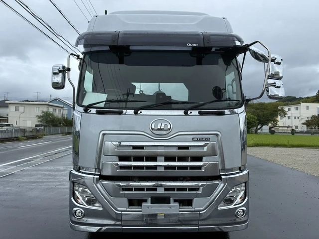 日産自動車 クオン 大型 トラクタ 2PG-GK5AAD(111415) 2枚目