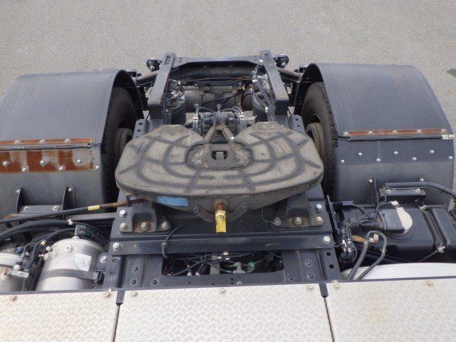 いすゞ - 大型 トラクタ 2KG-EXD52CD(107156) 5枚目
