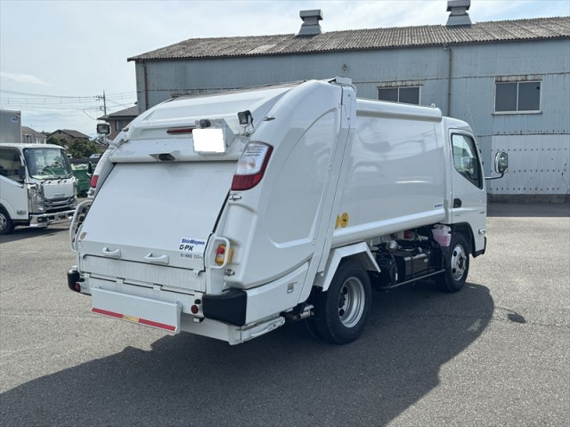 三菱ふそう キャンター 小型 塵芥車（プレス式） 2RG-FEAV0(107165) 3枚目