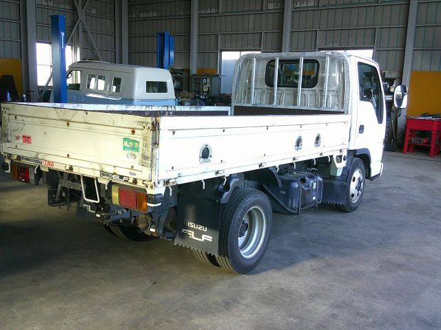 いすゞ エルフ 小型 平ボディ PB-NKR81A(110774) 3枚目