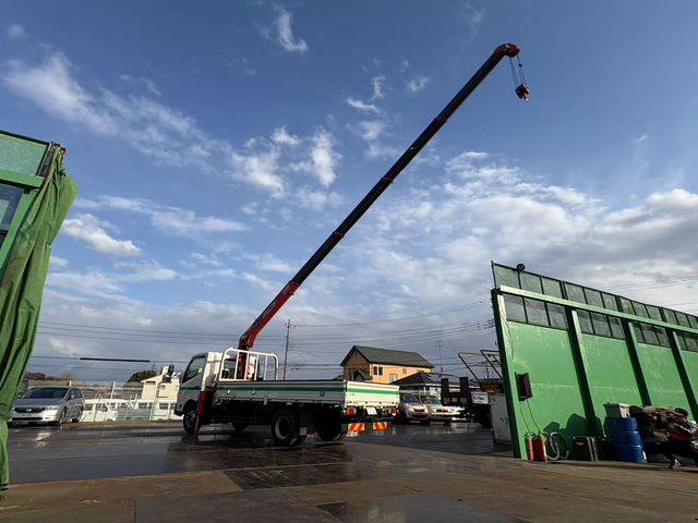 トヨタ トヨエース 小型 平ボディ（クレーン付） TKG-XZU722(83789) 32枚目