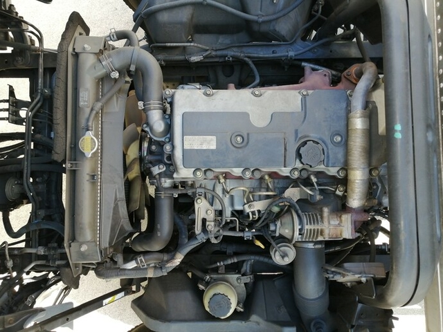 日野 デュトロ 小型 バン KK-XZU411M(5374) 31枚目