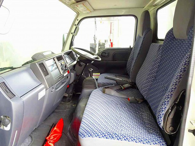 いすゞ エルフ 小型 冷蔵冷凍バン 2RG-NHR88AN(111635) 8枚目