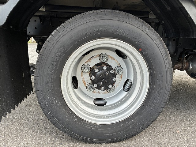 いすゞ エルフ 小型 バン TRG-NLR85AN(113965) 26枚目