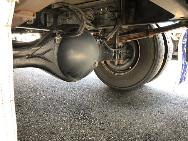 UDトラックス（日産） コンドル 中型 ウィング BDG-MK36C(3991) 12枚目