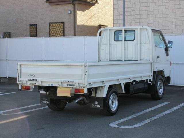 トヨタ トヨエース 小型 平ボディ KC-LY161(7684) 3枚目