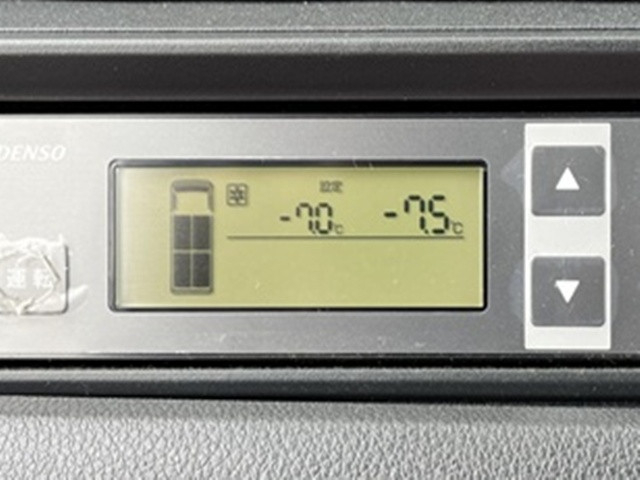ダイハツ ハイゼット 軽 冷蔵冷凍バン 3BD-S500P(105635) 5枚目