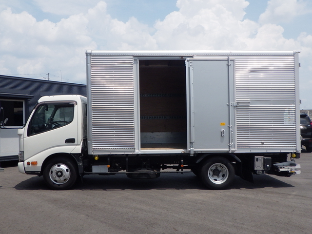 Hino dutro Small Box body 2RG-XZU650M(110851) 5枚目
