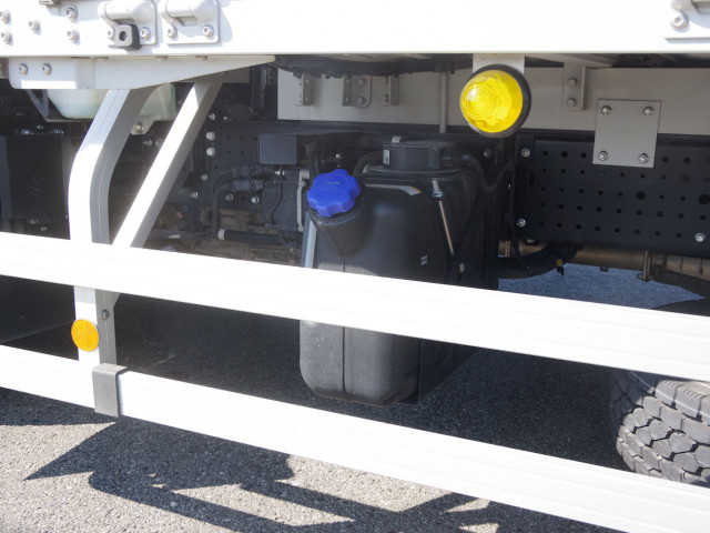 Isuzu forward Middle Wing body 2RG-FRR90T4(103381) 20枚目