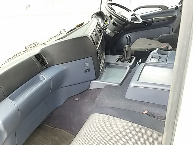 日野 プロフィア 大型 トラクタ ADG-SH1EDXG(9308) 47枚目