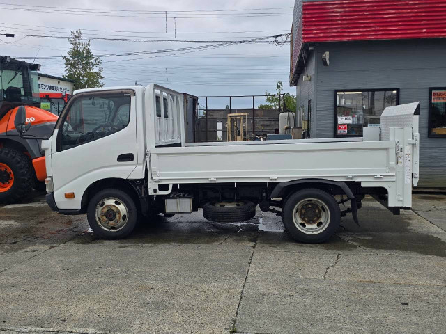 トヨタ ダイナ 小型 平ボディ TKG-XZU675(112262) 5枚目