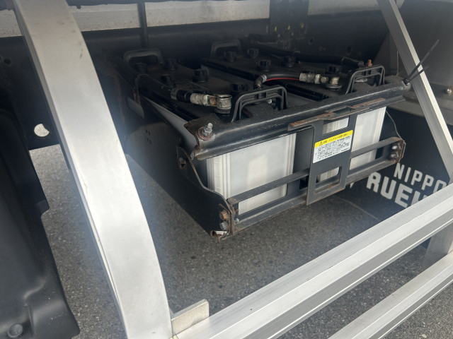 いすゞ ギガ 大型 冷蔵冷凍バン 2PG-CYJ77C(109421) 15枚目
