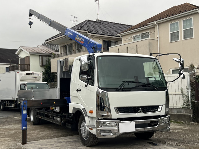 三菱ふそう ファイター 増トン 平ボディ（クレーン付） 2KG-FK62FZ(112884) 2枚目