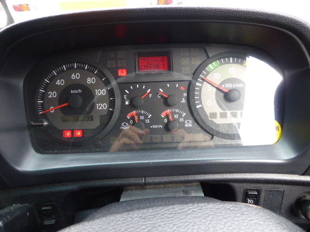 日野 プロフィア 大型 トラクタ BDG-SH1AHXG(3099) 23枚目