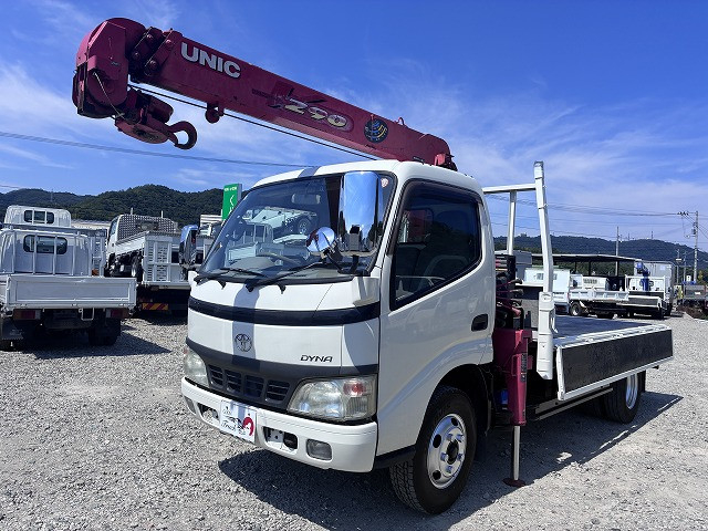 トヨタ ダイナ 小型 平ボディ（クレーン付） PB-XZU341(110167) 16枚目