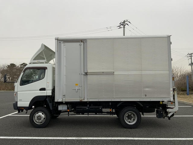 三菱ふそう キャンター 小型 バン TKG-FGB70(57022) 9枚目