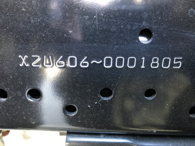 日野 デュトロ 小型 平ボディ 2WG-XZU606M(112810) 27枚目