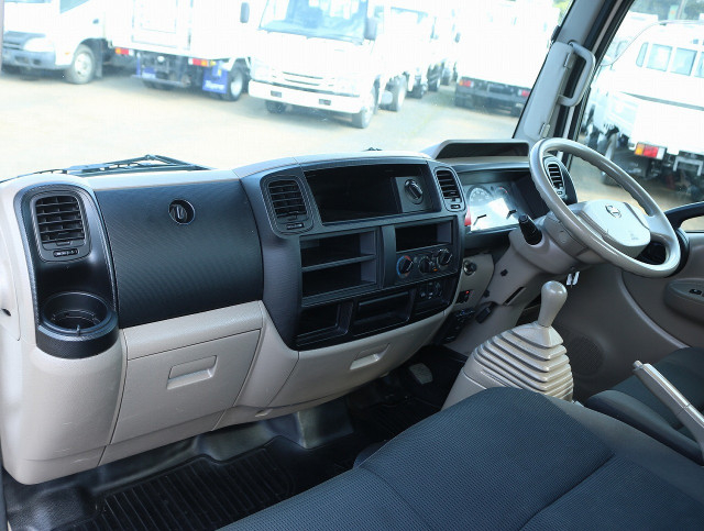 日産自動車 小型 平ボディ SDG-SZ5F24(113380) 32枚目